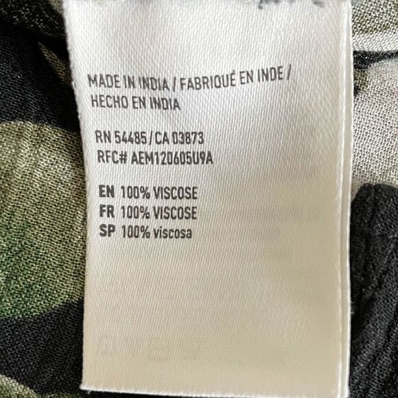 NWT American Eagle Cold Shoulder CutOut Long Sleeve Floral Dress Halter Neck XXS - Picture 15 of 15